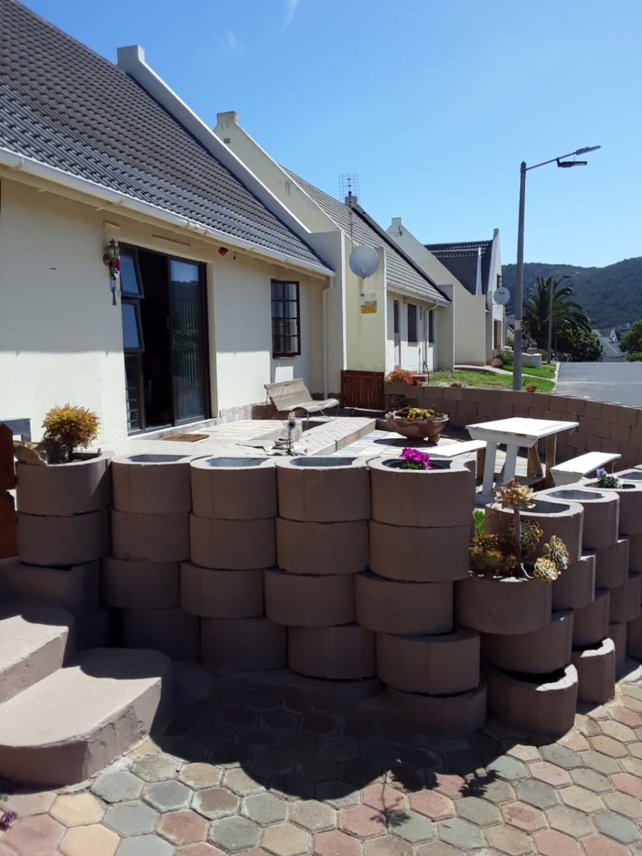 3 Bedroom Property for Sale in Vakansieplaas Western Cape